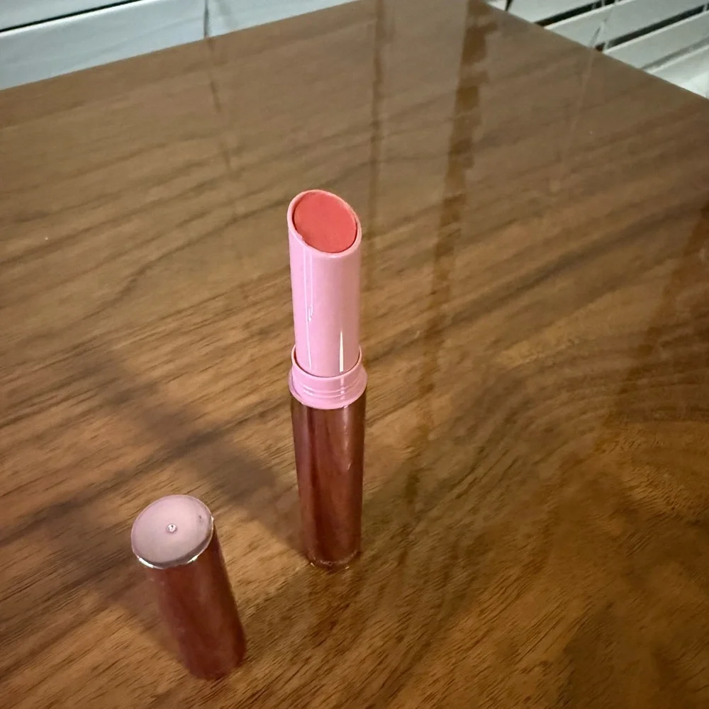 New! Laura Mercier high vibe Lip color- blaze